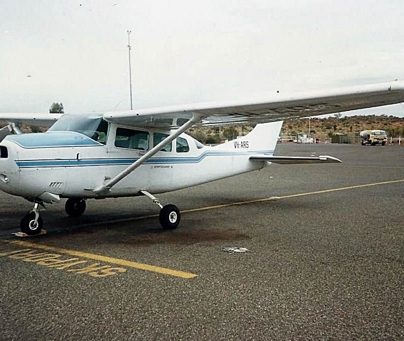 VH-ARS - Cessna