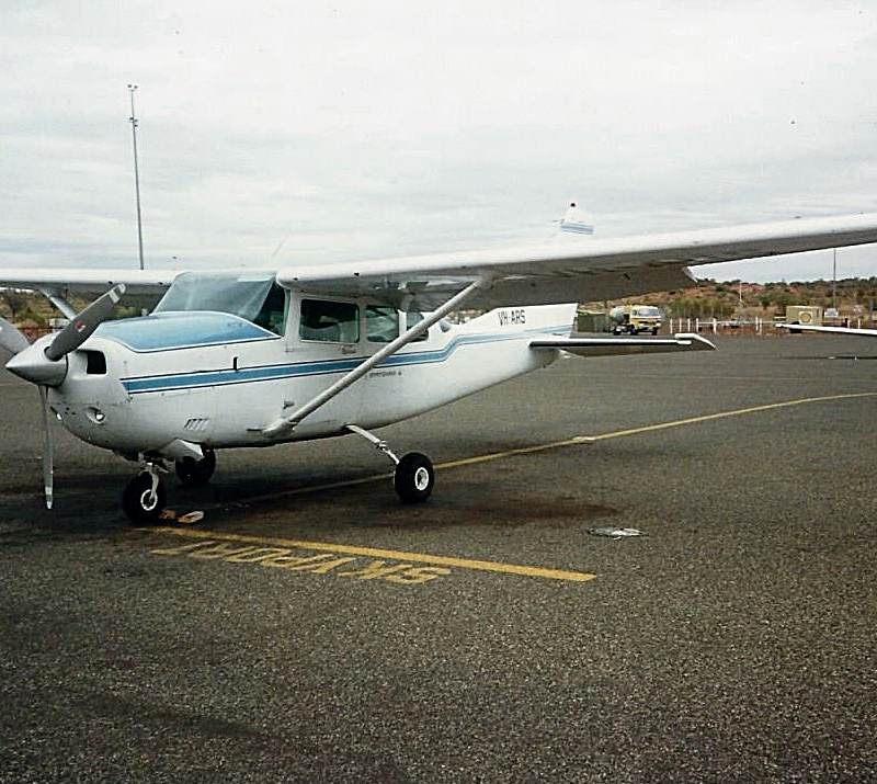 VH-ARS - Cessna