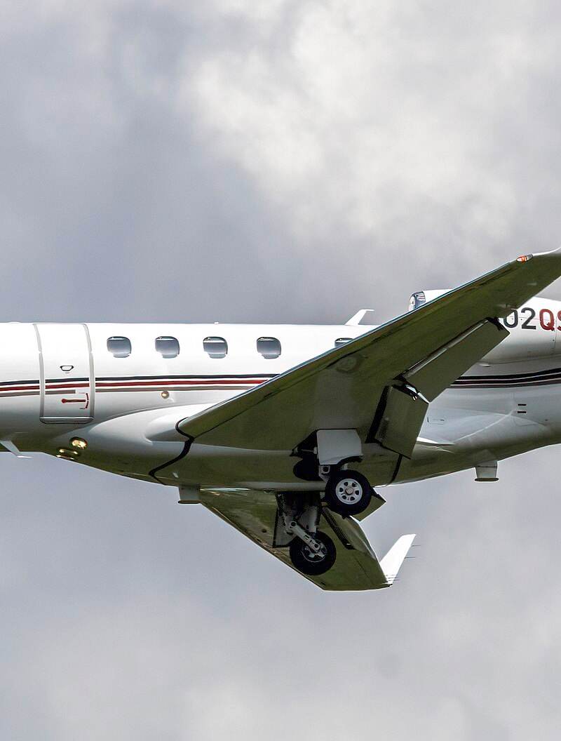 N302QS - Embraer
