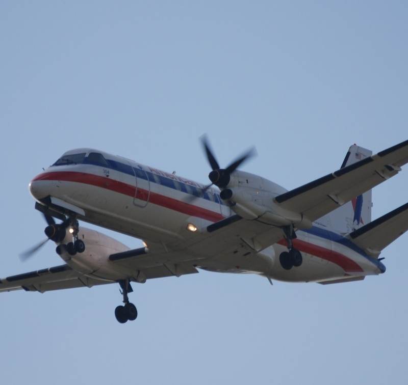 N304AE - Twin-engine aircraft