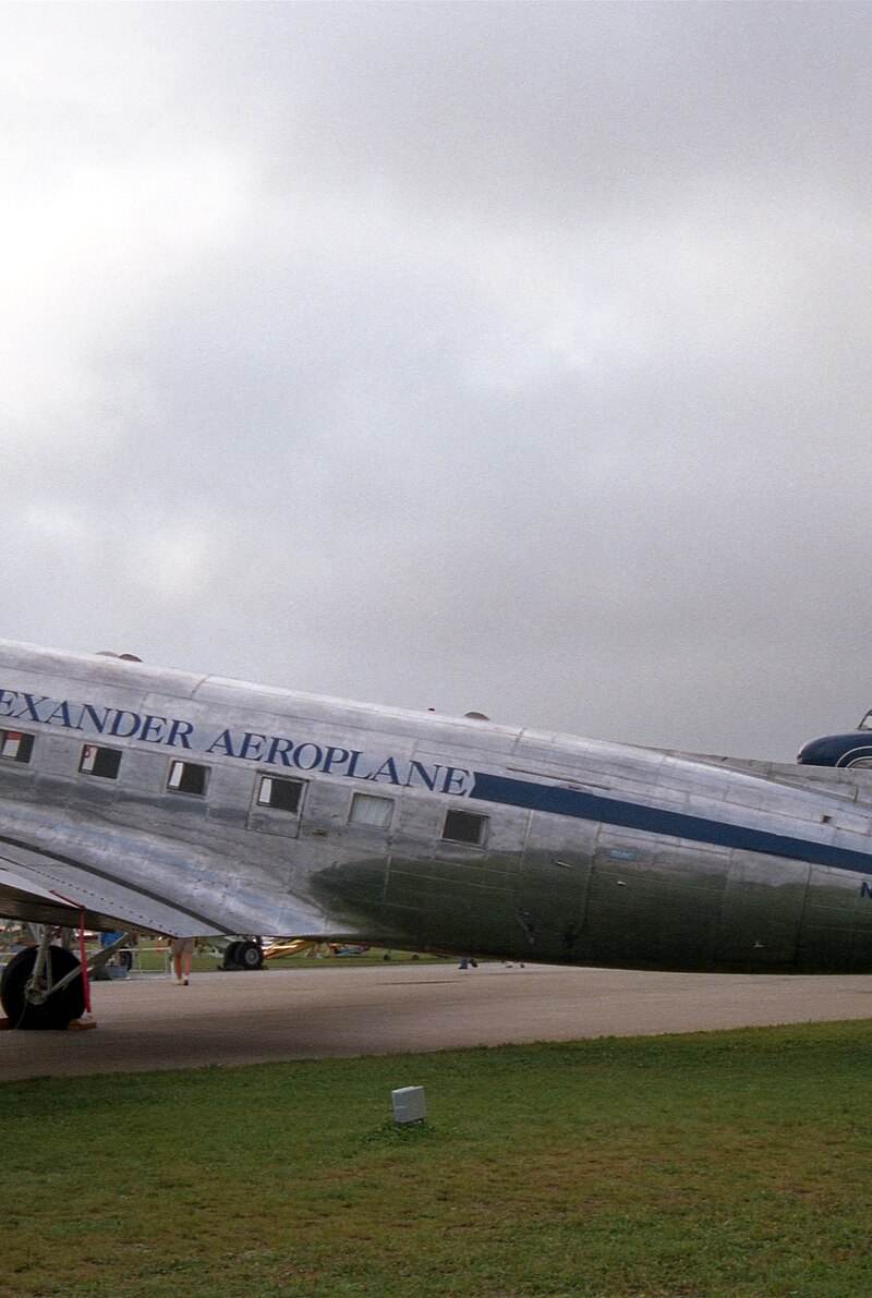 N28AA - Douglas