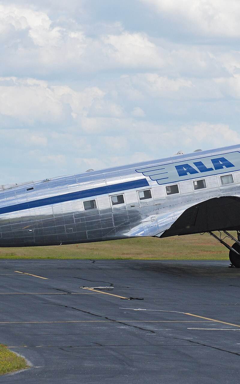 N28AA - Douglas