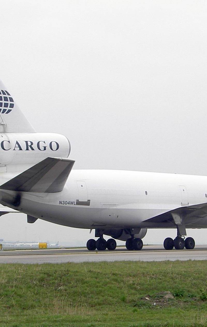 N304WL - Douglas
