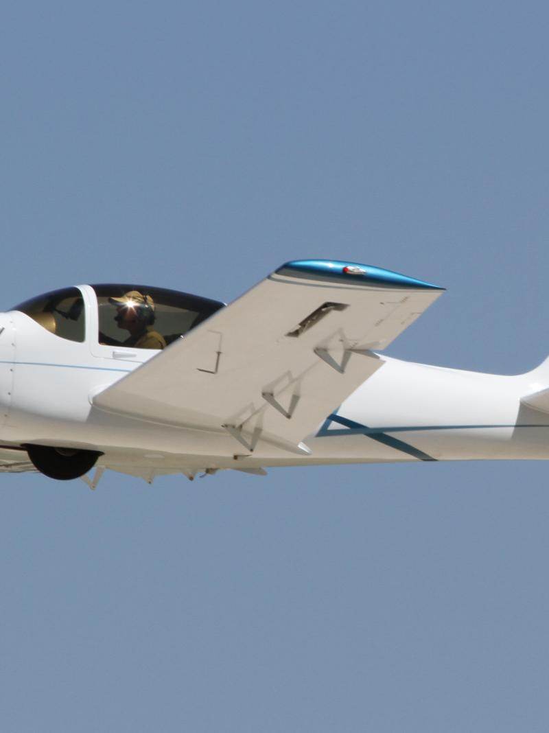 N28ET - Single-engine aircraft