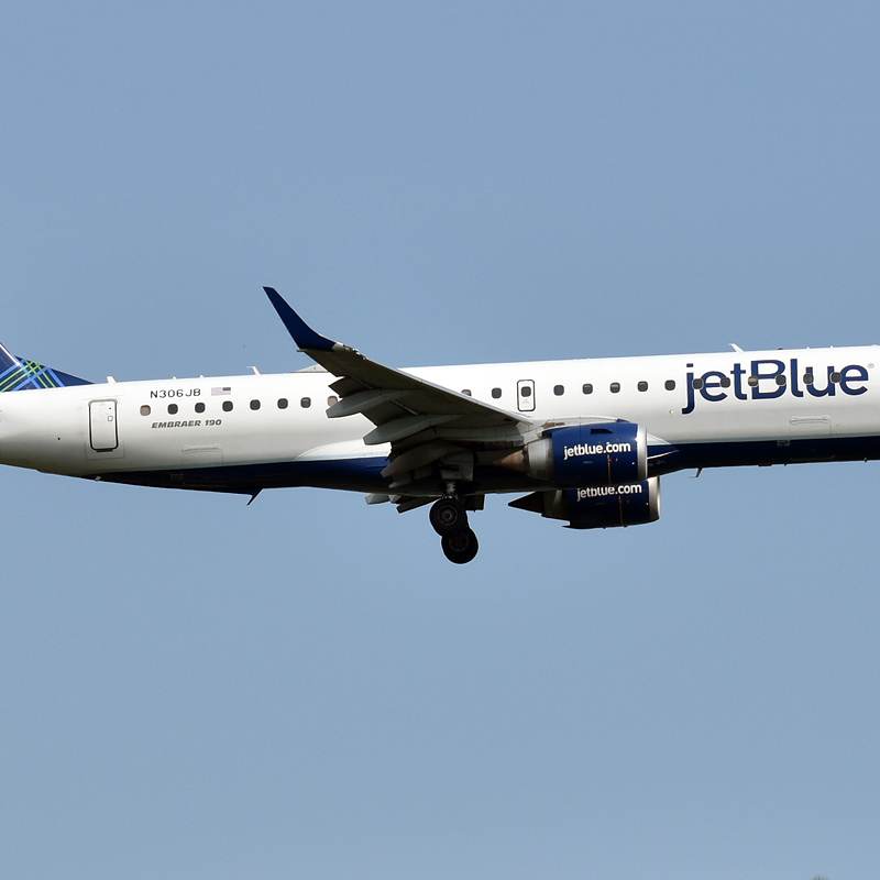 N306JB - Embraer