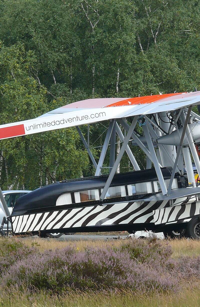 N28V - Aircraft