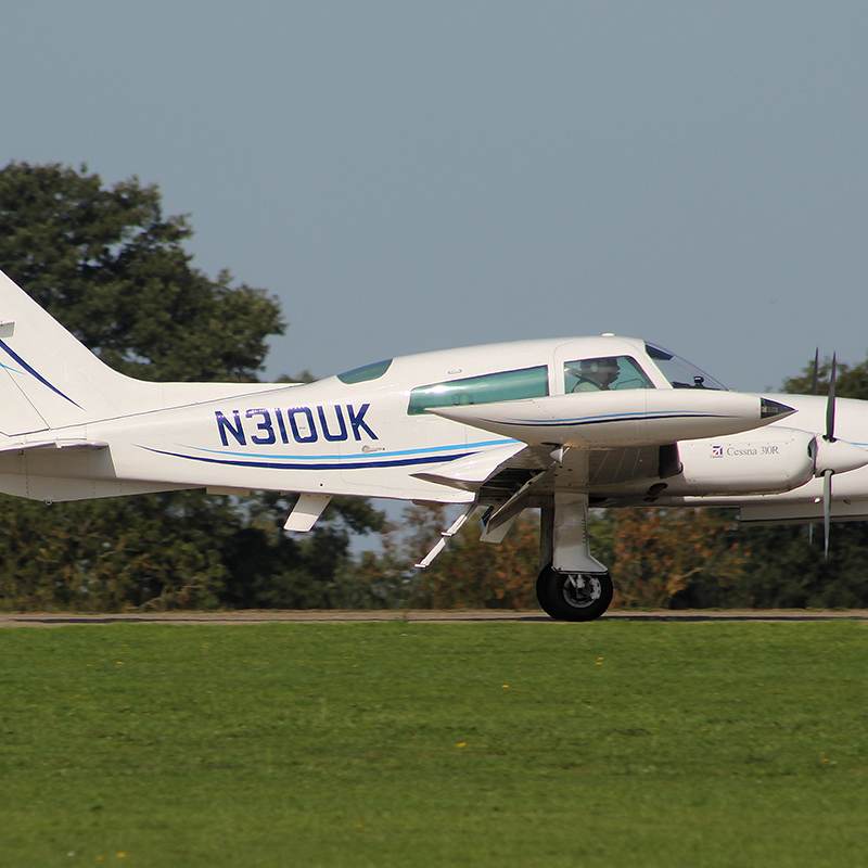 N310UK - Cessna