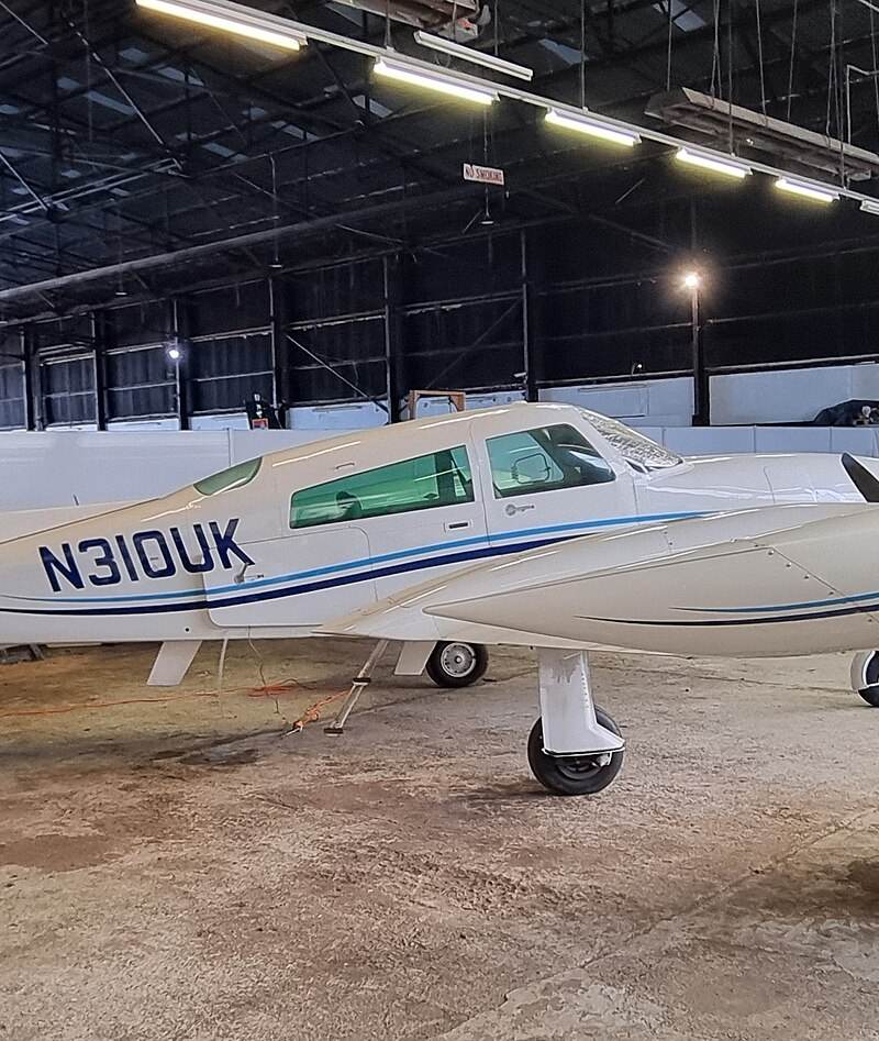 N310UK - Cessna