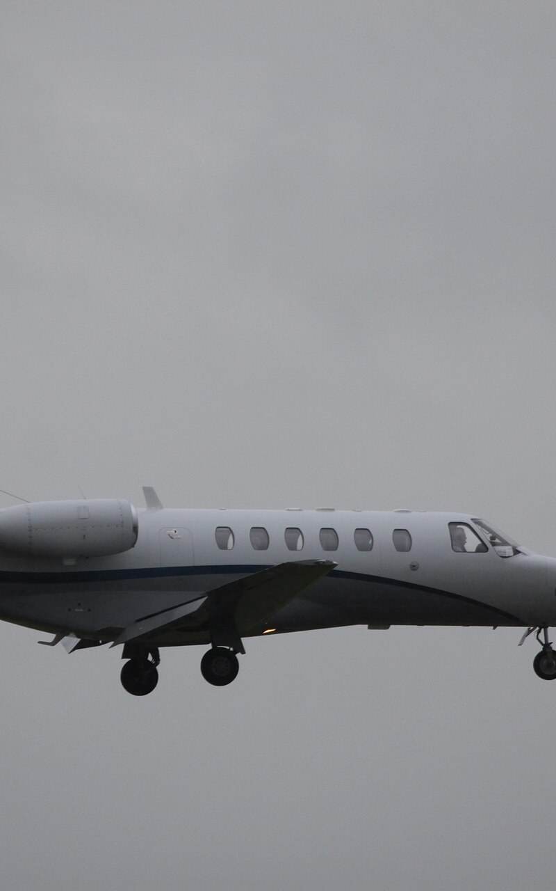 N313CR - Business jet