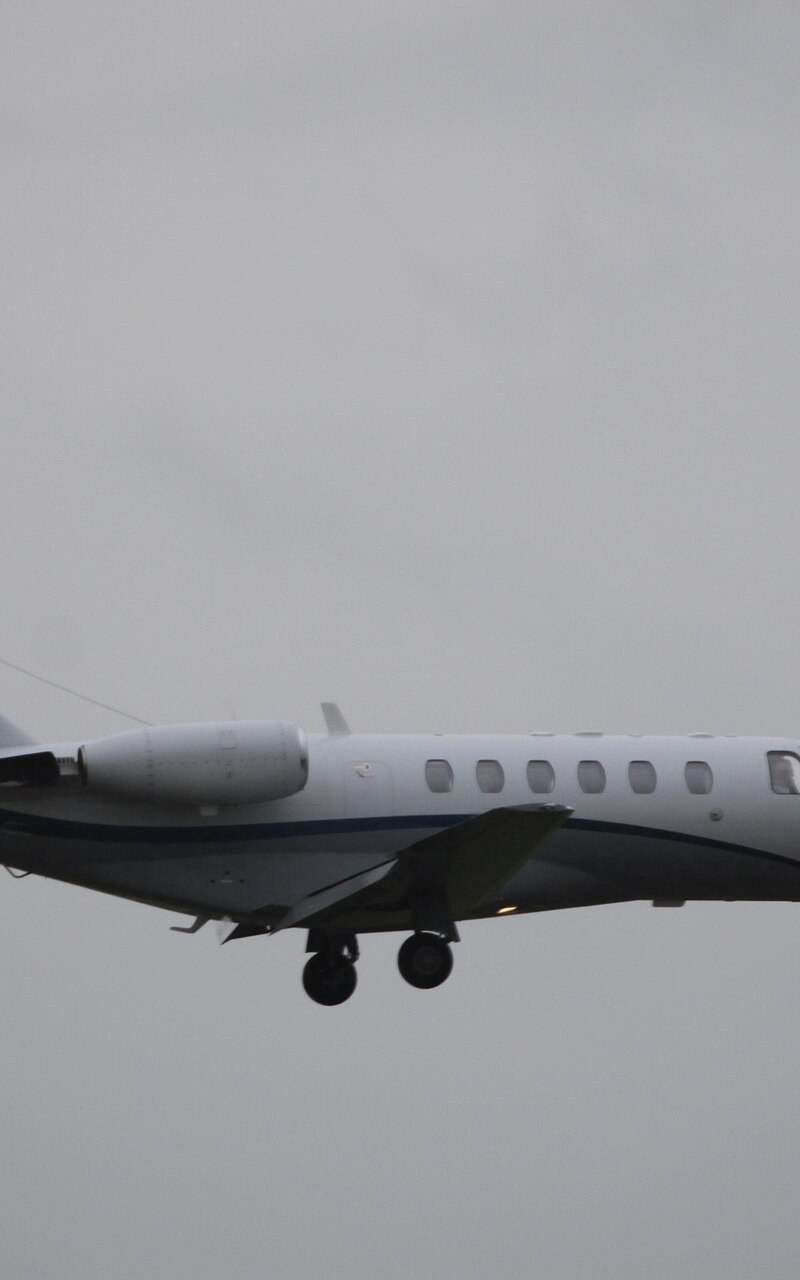 N313CR - Business jet