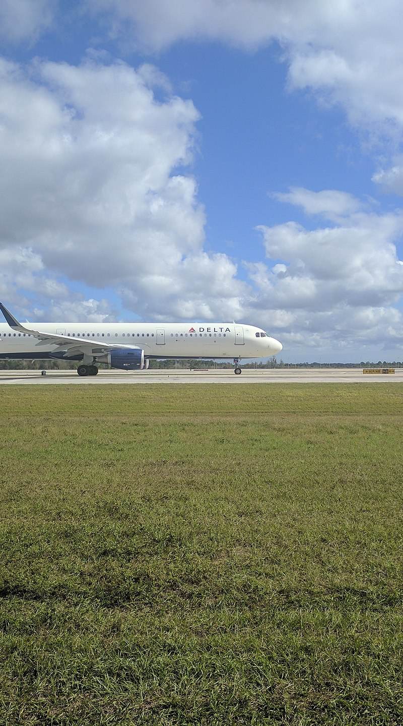 N313DN - Airbus