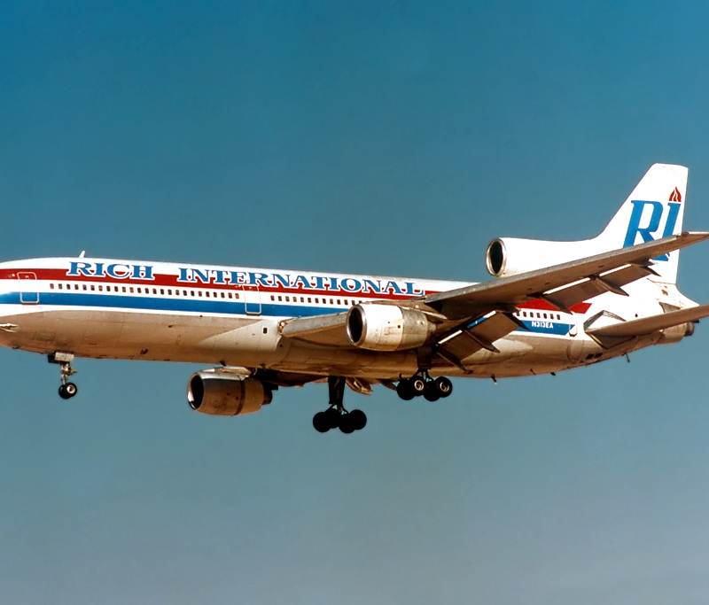N313EA - Lockheed