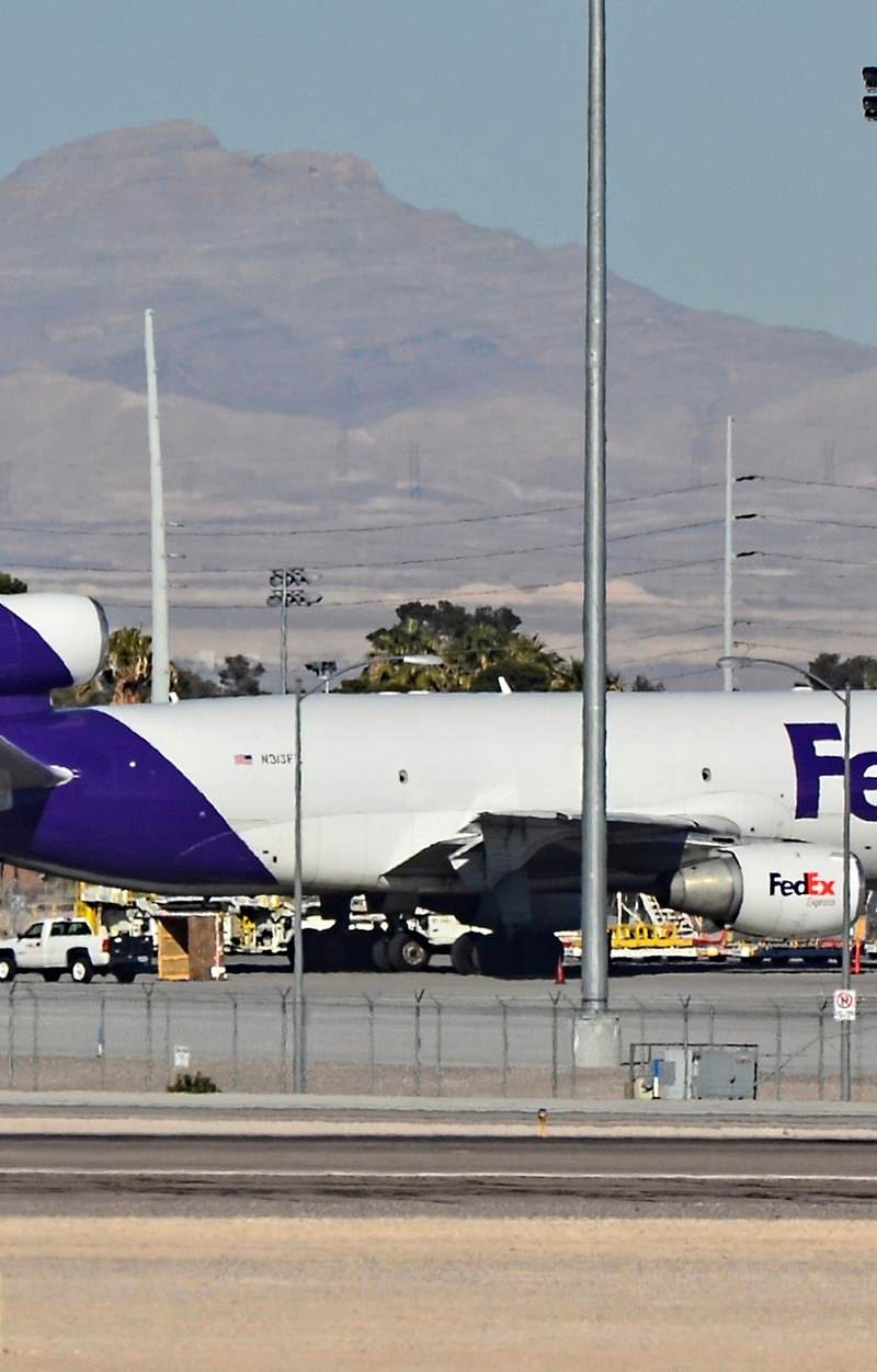 N313FE - Douglas