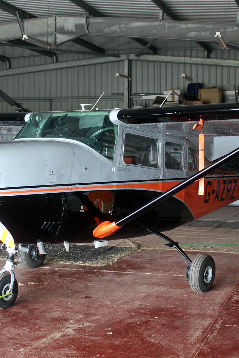 G-AZRZ - Cessna