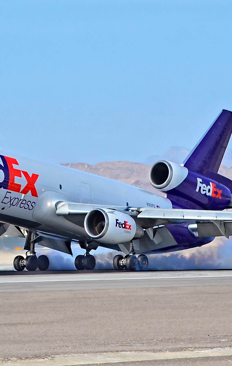 N313FE - Douglas
