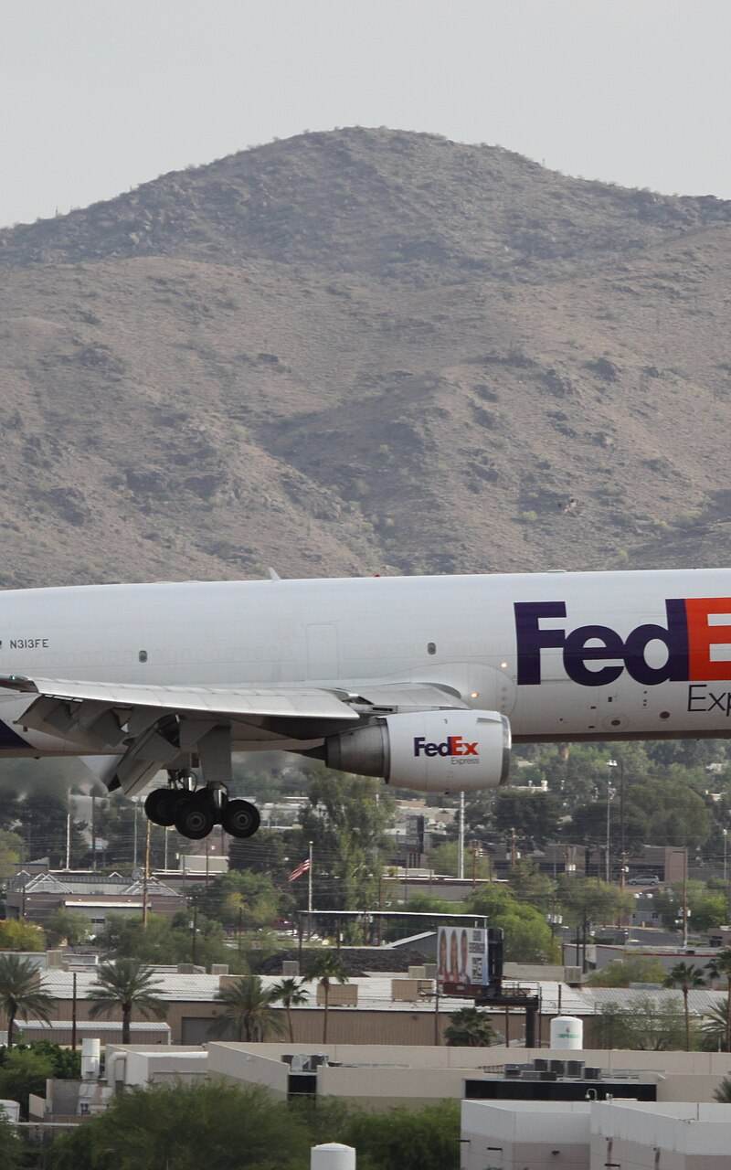 N313FE - Douglas