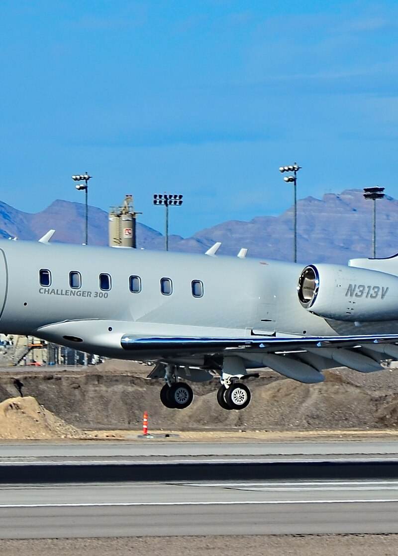 N313V - Bombardier