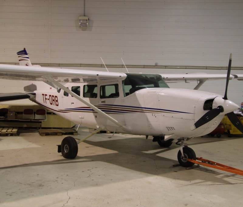 TF-ORB - Cessna