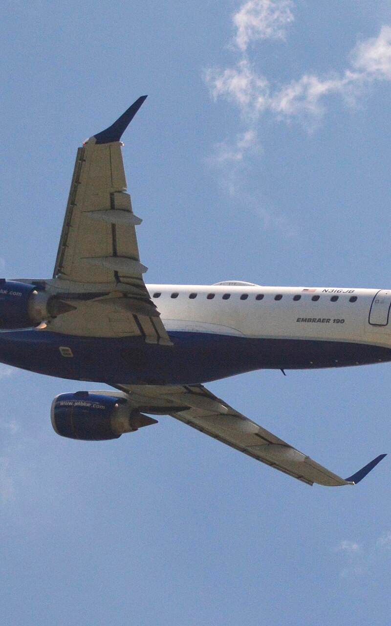 N316JB - Embraer