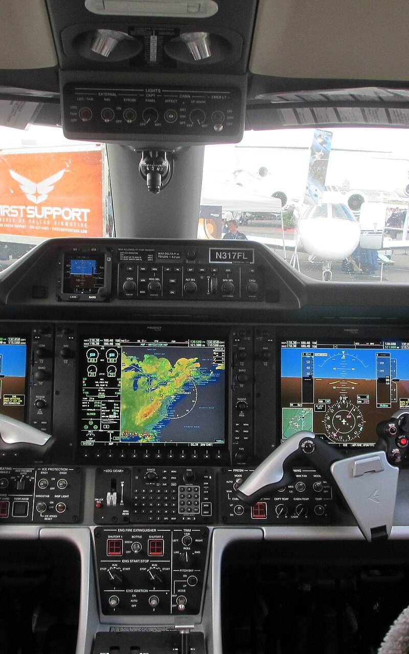 N317FL - Embraer