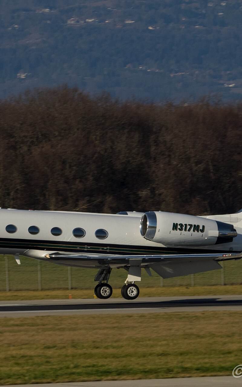 N317MJ - Business jet