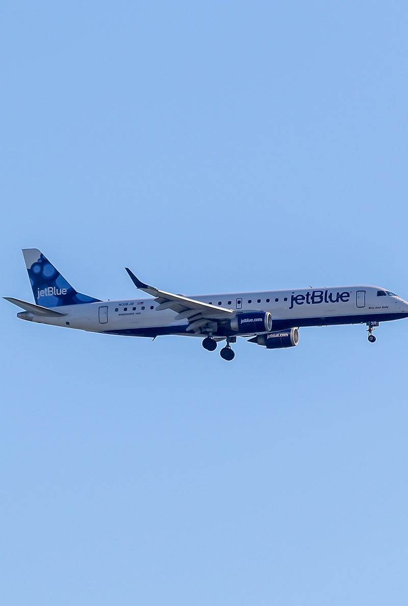 N318JB - Embraer