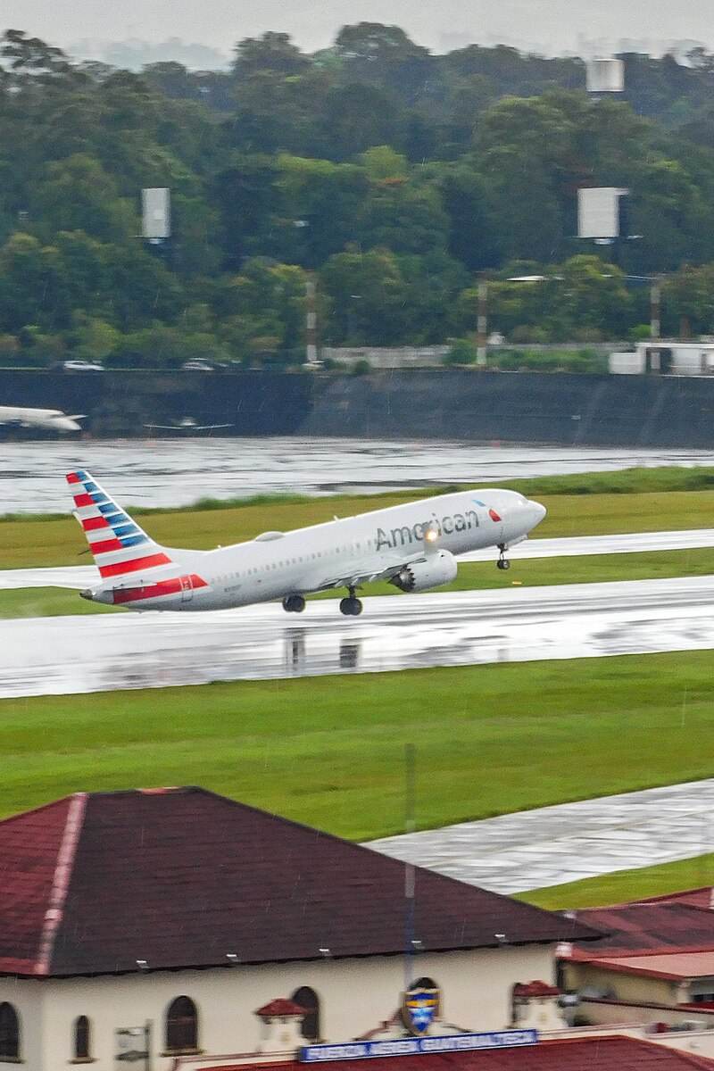 N318SF - Boeing