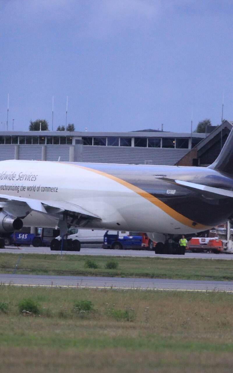 N318UP - Boeing