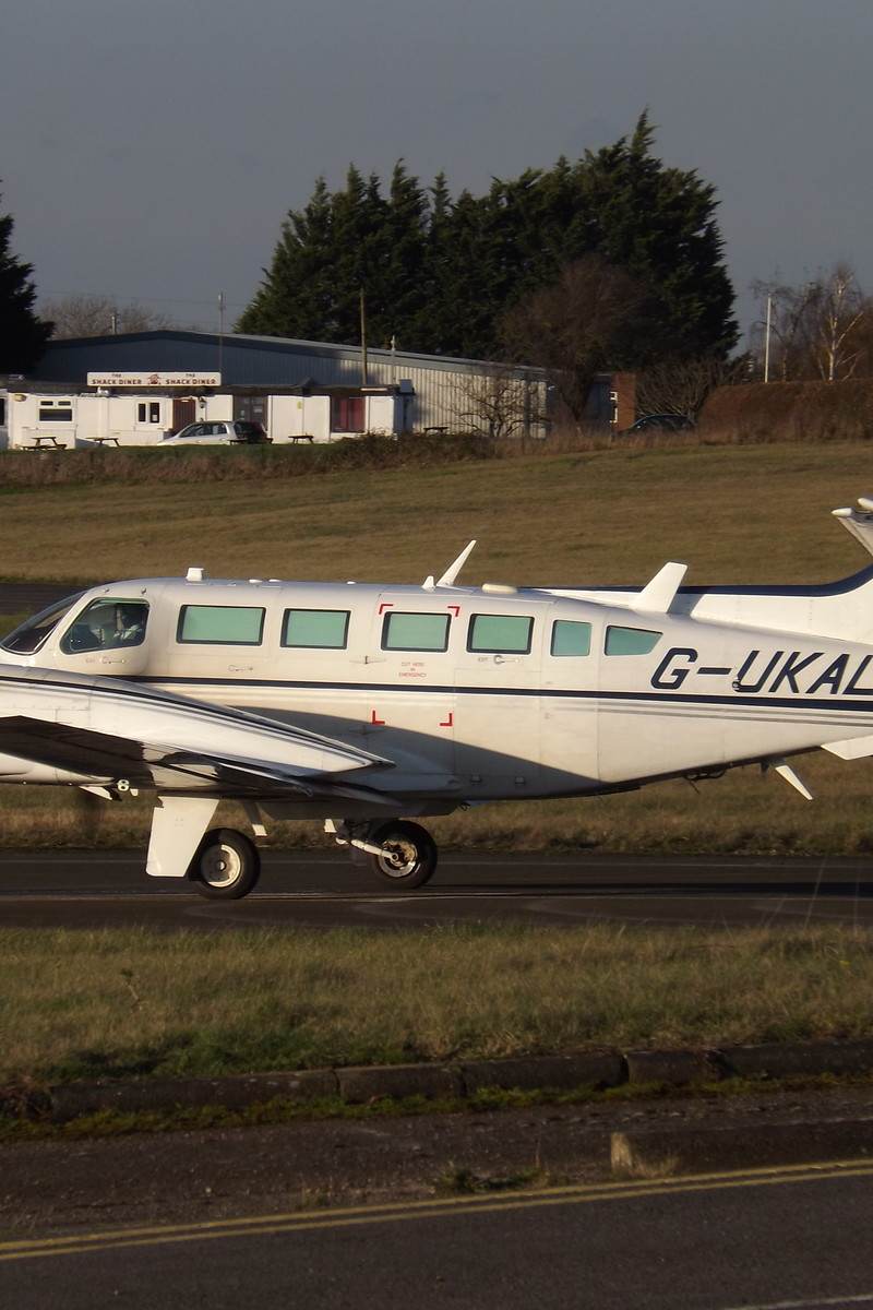 G-UKAL - Cessna