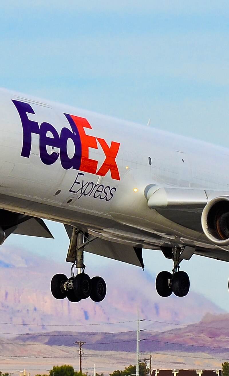 N319FE - Douglas