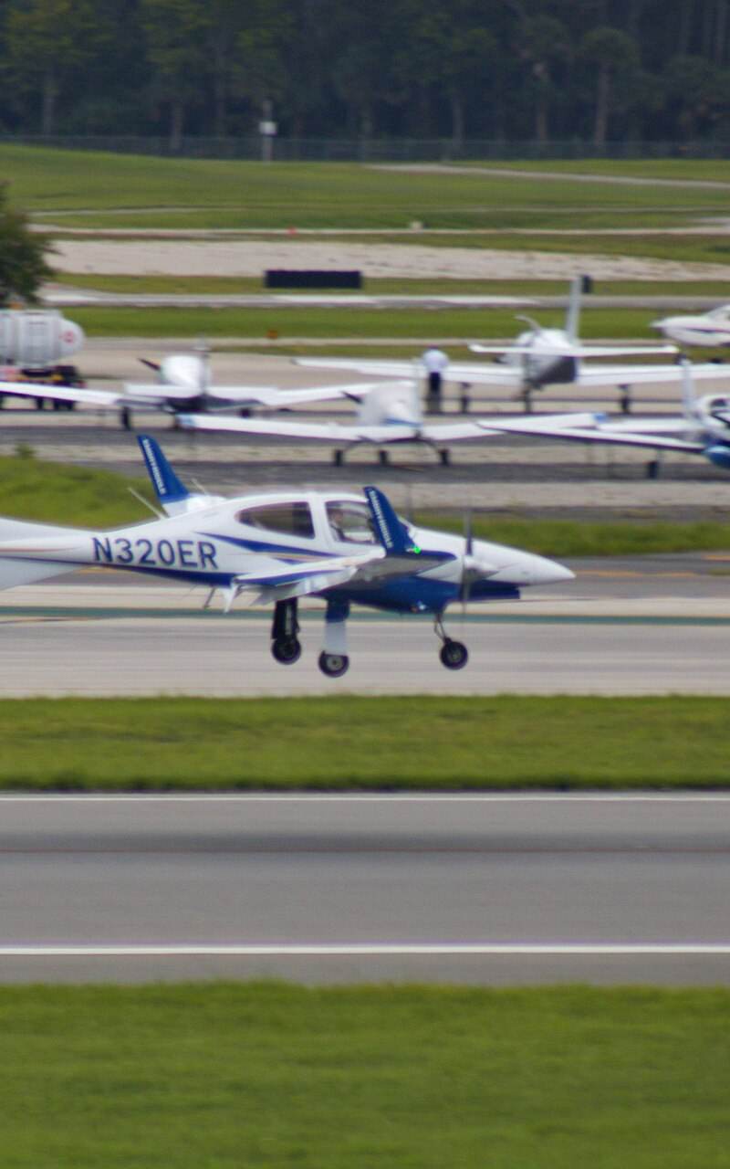 N320ER - Diamond