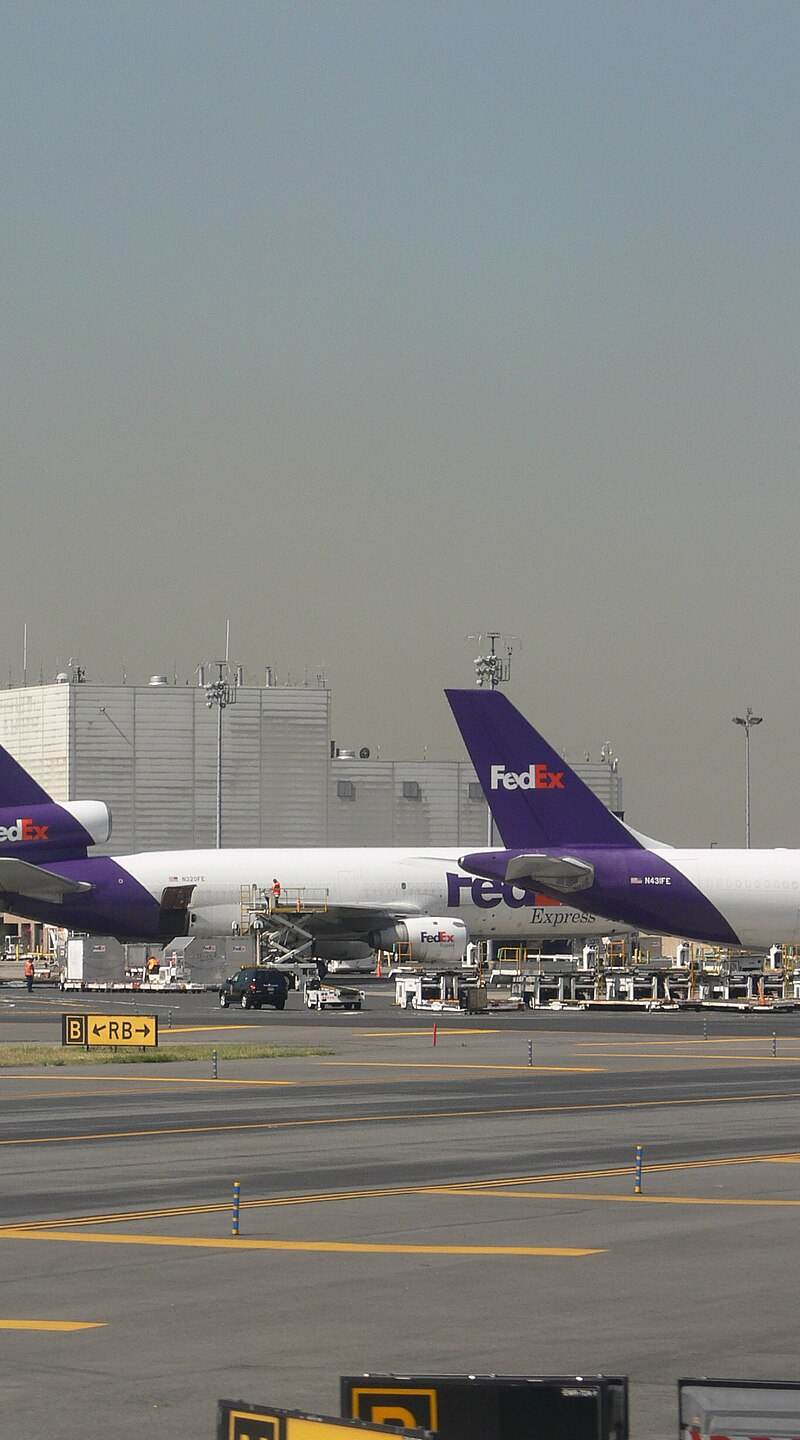N320FE - Douglas