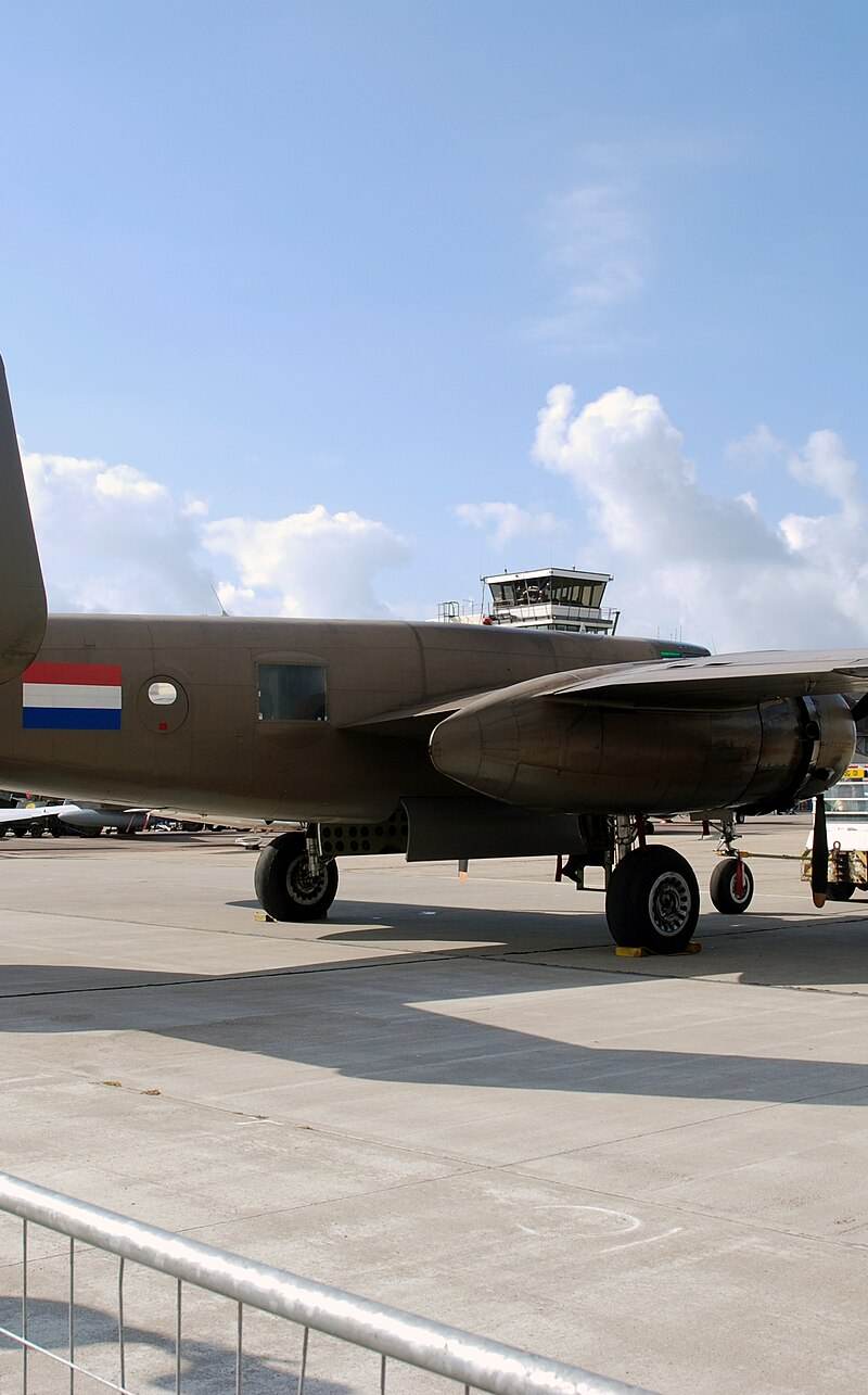  - Twin-engine aircraft