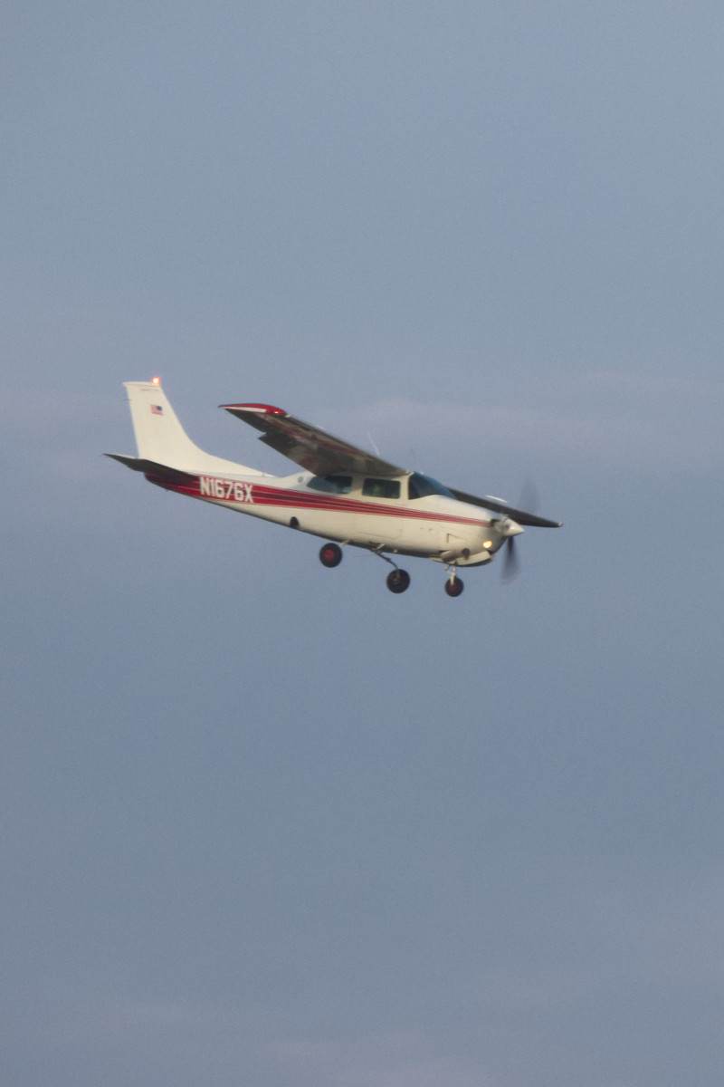 N1676X - Cessna
