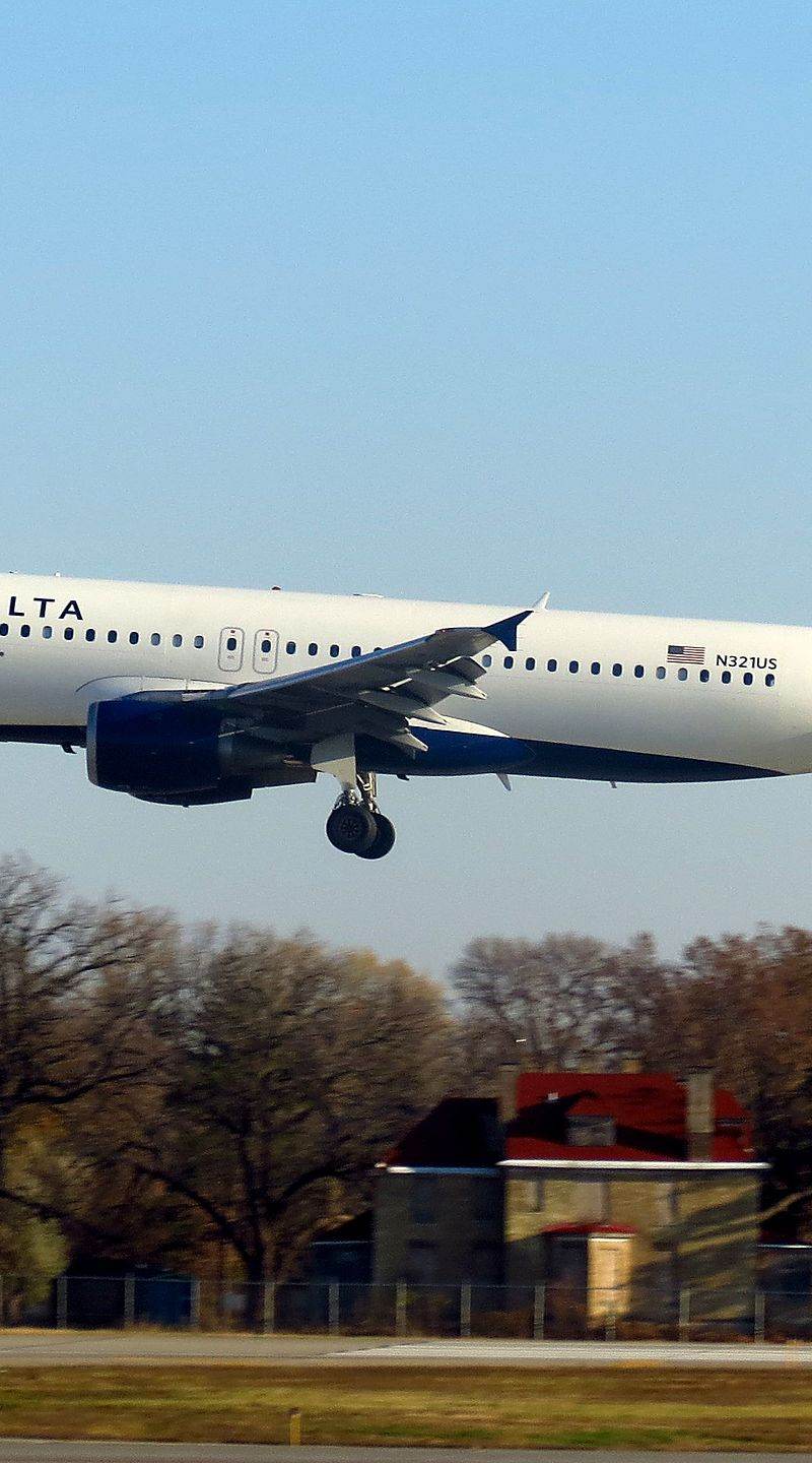 N321US - Airbus