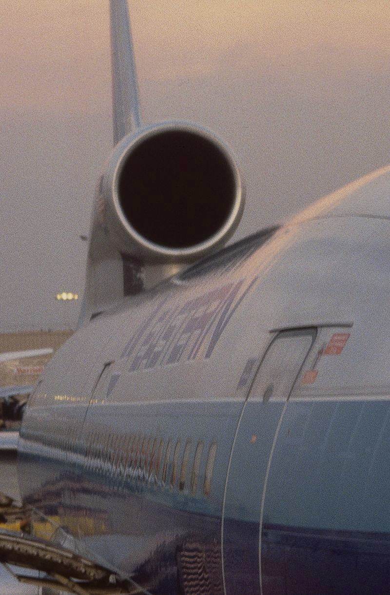 N322EA - Aircraft