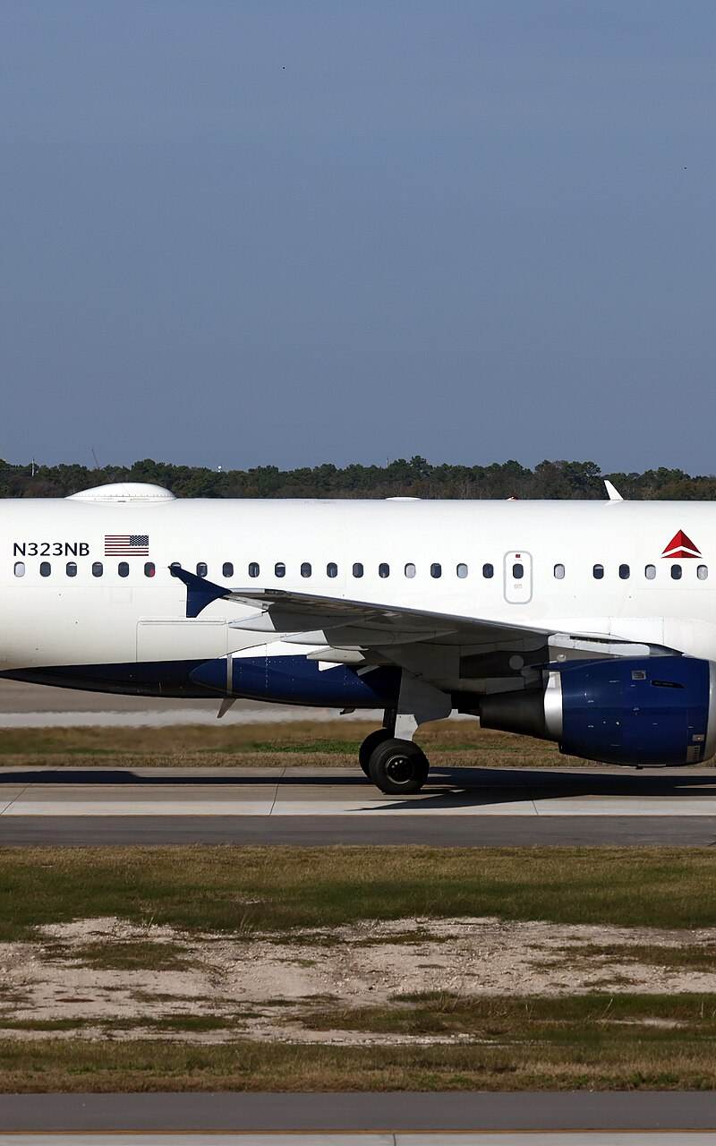 N323NB - Airbus