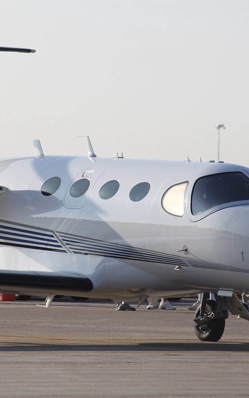 N30NF - Cessna