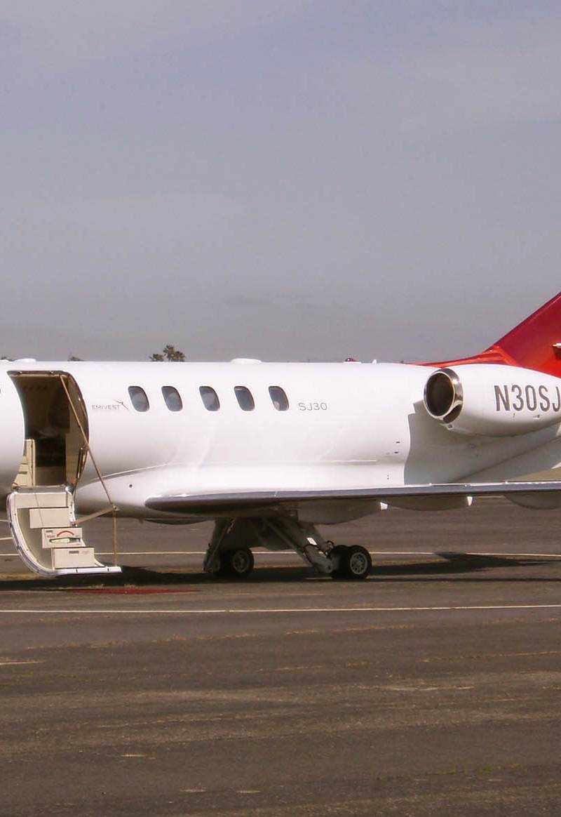 N30SJ - Business jet