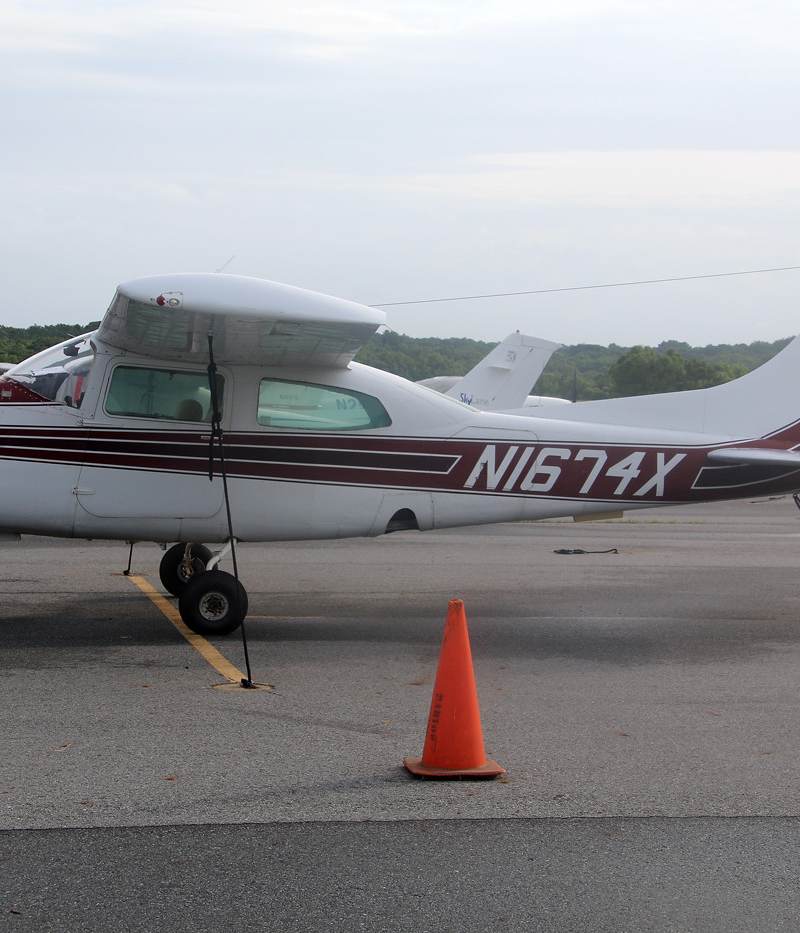 N1674X - Single-engine aircraft