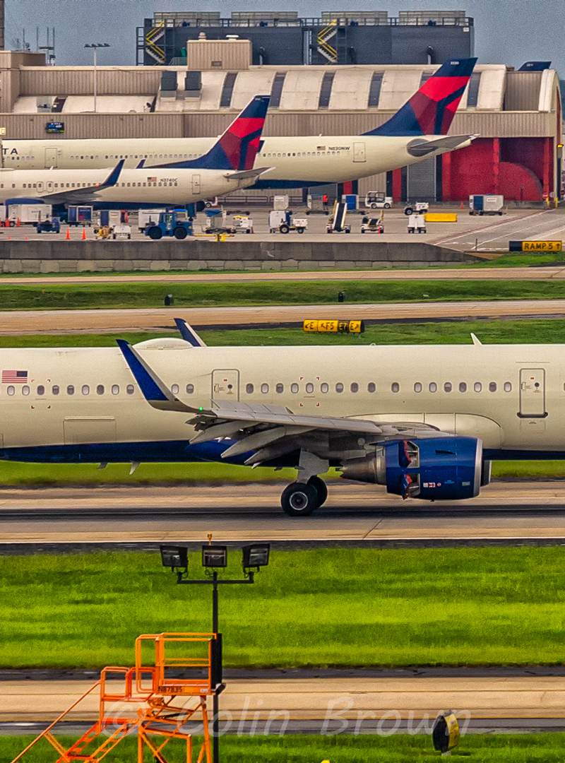 N325DN - Airbus