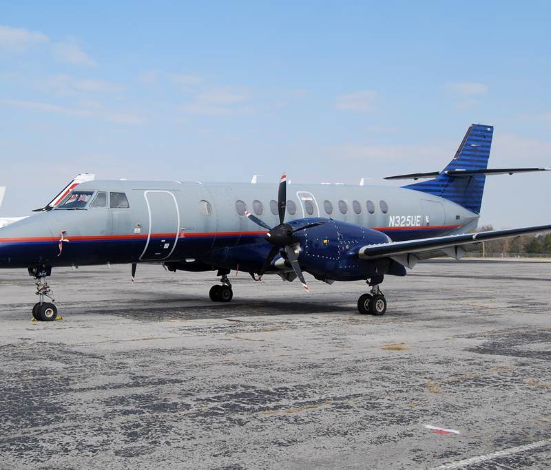 N325UE - Aircraft