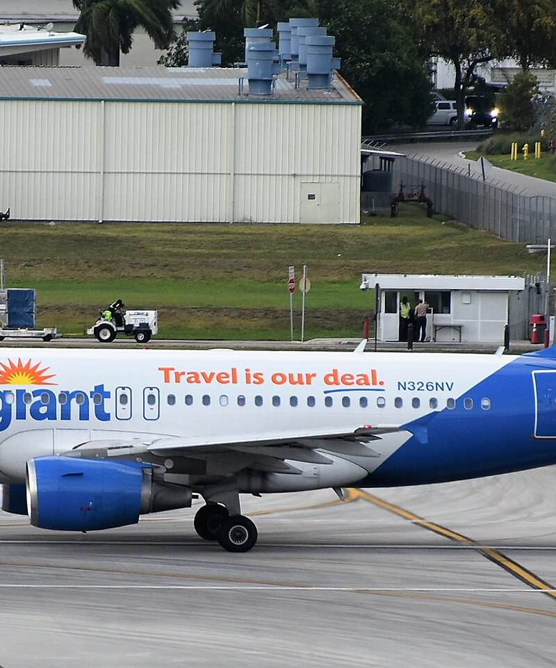 N326NV - Airbus
