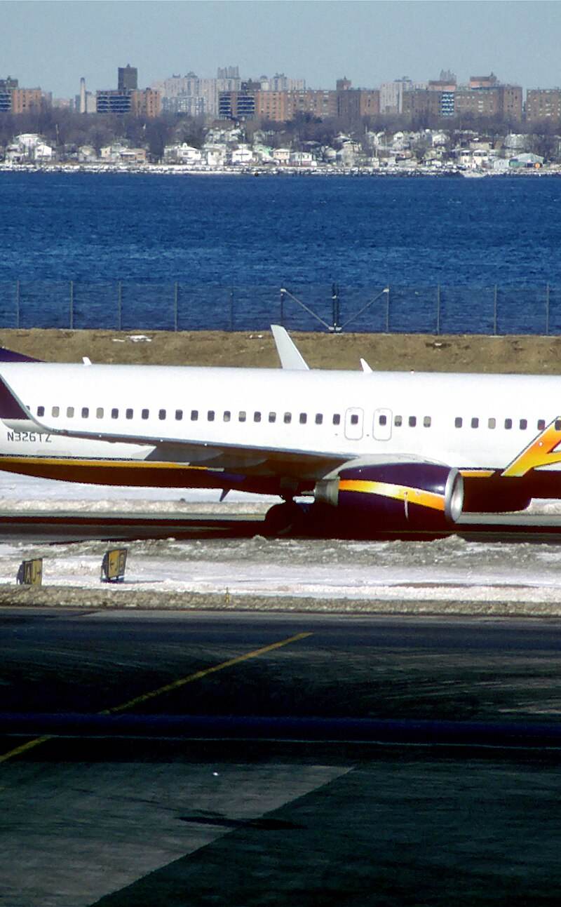 N326TZ - Boeing