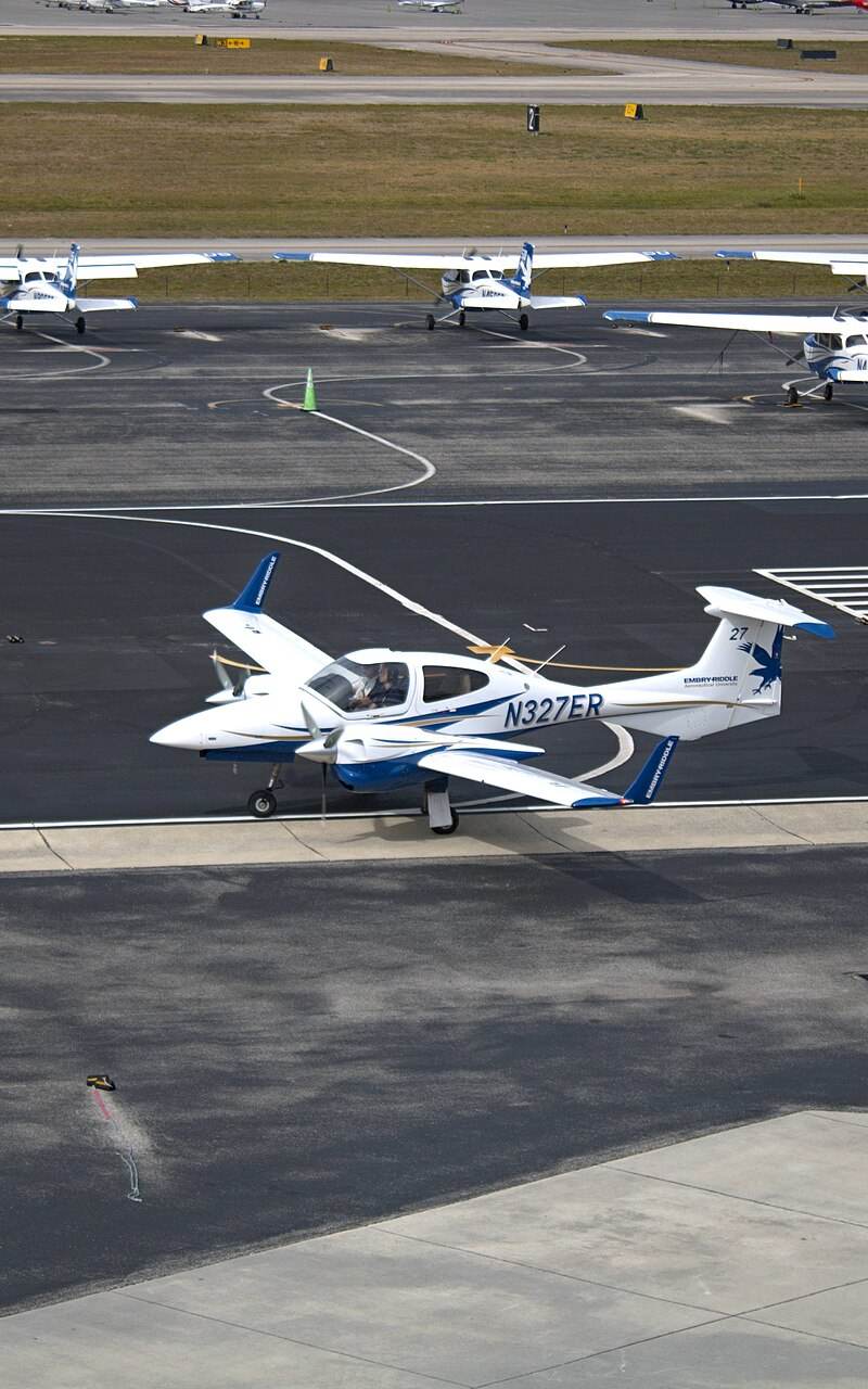 N327ER - Diamond