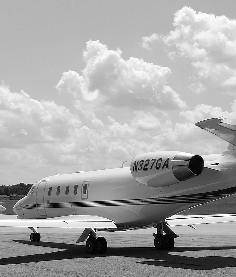 N327GA - Business jet