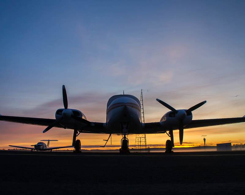 VH-AGE - Cessna
