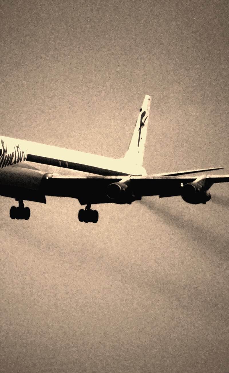N30UA - Aircraft