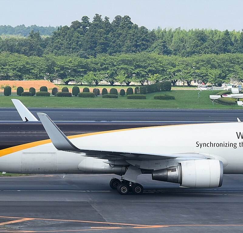 N327UP - Boeing