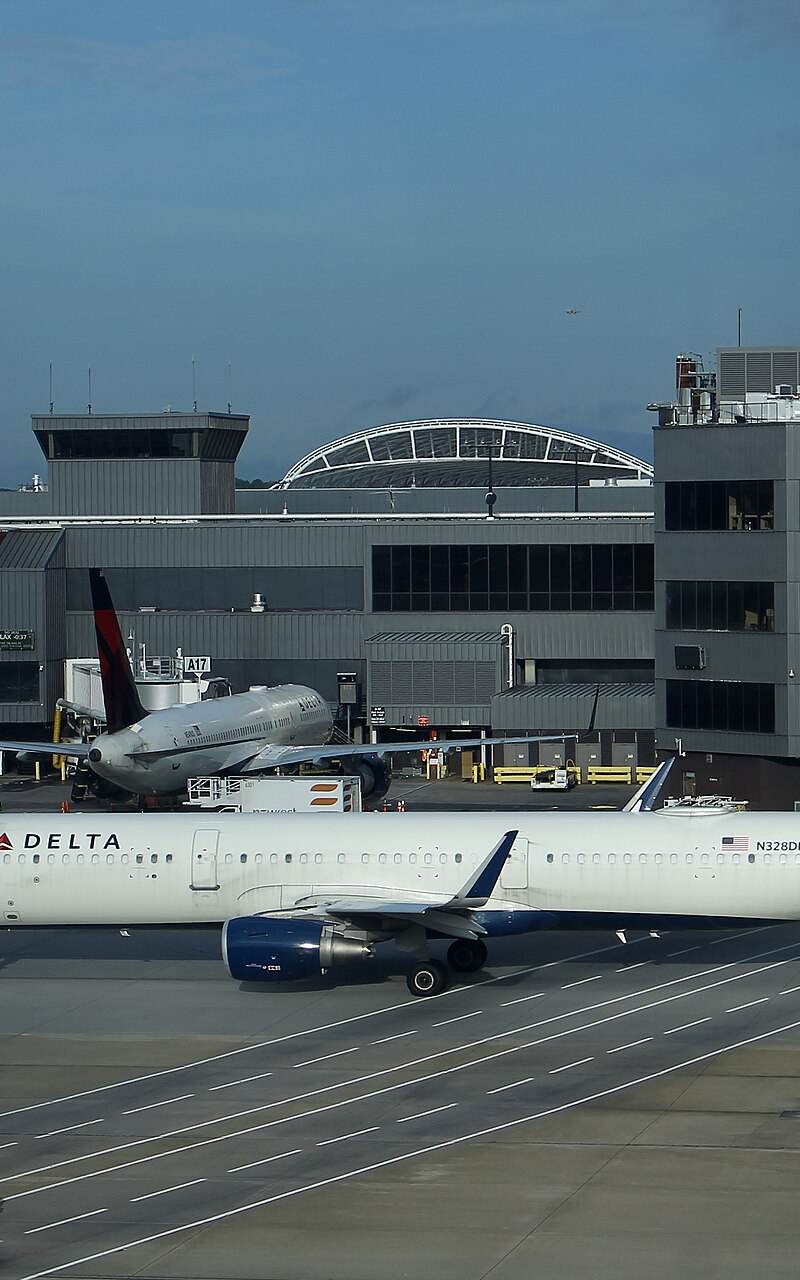 N328DN - Airbus